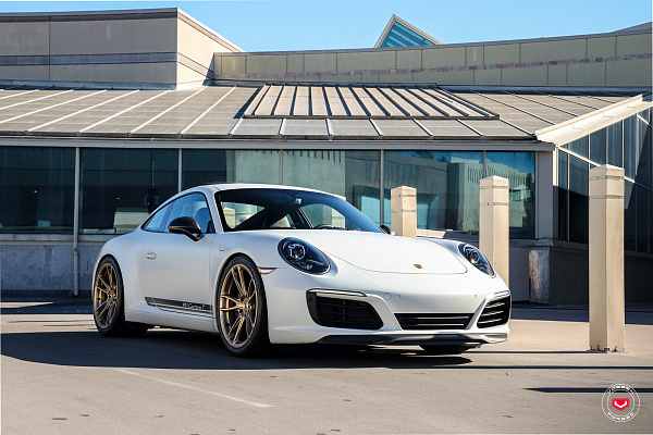 Фото дисков Vossen S17-06 Глянцевая шампань на Porsche 911 VII