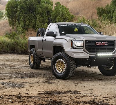 Фото дисков Black Rhino PRIMM на GMC Sierra III