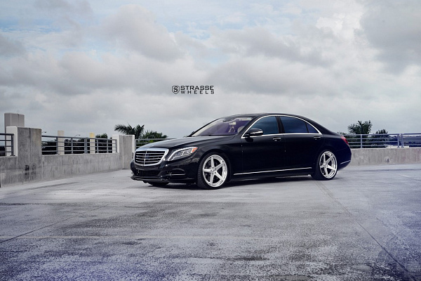 Фото дисков Strasse Wheels S5 Deep Concave Глянцевый лак на Mercedes-Benz S-Class (W222, C217)