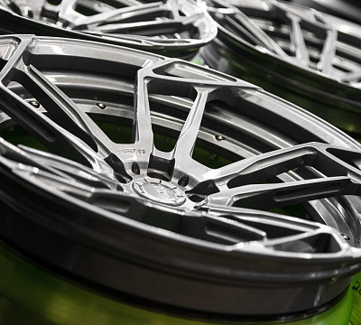 ADV.1 ADV5.3 M.V2 CS