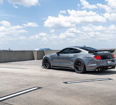 Фото дисков Vossen S21-01 на Ford Mustang VI