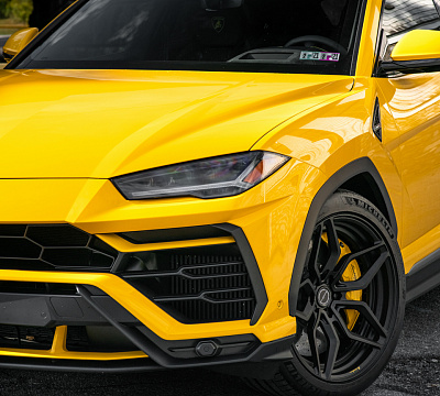 Фото дисков Brixton Forged PF9 на Lamborghini Urus