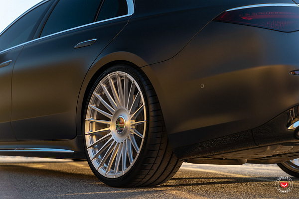 Фото дисков Vossen S17-13 Глянцевый лак на Mercedes-Benz S-Class (W223)