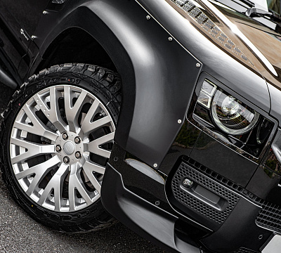 Фото дисков Kahn Kahn RS на Land Rover Defender II