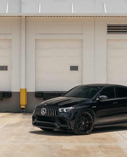 Фото дисков HF-7 Черный глянец на Mercedes-Benz GLE II