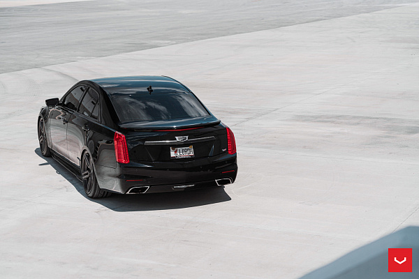 Фото дисков Vossen HF-1 Сатиновый графит на Cadillac CTS II