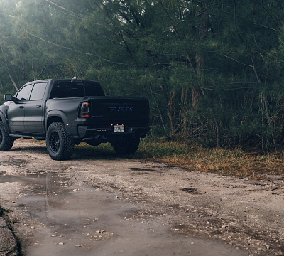 Фото дисков Vossen VFX-02T на Ram 1500 V