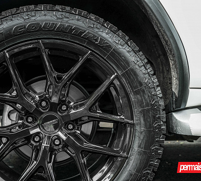 Фото дисков Vossen HF6-4 на Toyota Fortuner II