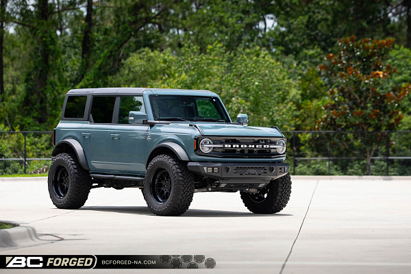 Фото дисков BC Forged LE72 // MLE72 Черный матовый на Ford Bronco