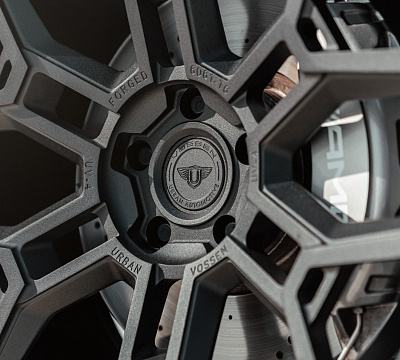 Фото дисков Vossen UV-4 на Mercedes-Benz G-Class III