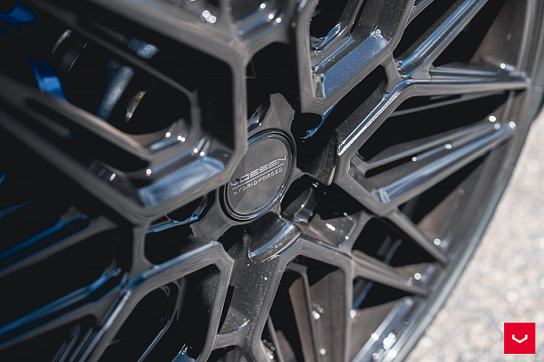 Фото дисков Vossen HF-7 Черный глянец на BMW 5/M5 (G30/F90)