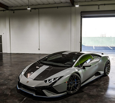 Фото дисков Anrky AN16 на Lamborghini Huracan