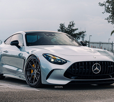 Фото дисков Strasse Wheels SM5RT Deep Concave FS на Mercedes-Benz AMG GT II