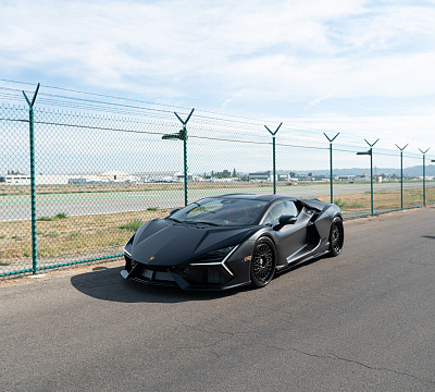 Фото дисков HRE 501 на Lamborghini Revuelto