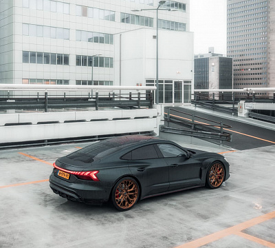 Фото дисков Brixton Forged PF10-RS на Audi E-tron GT
