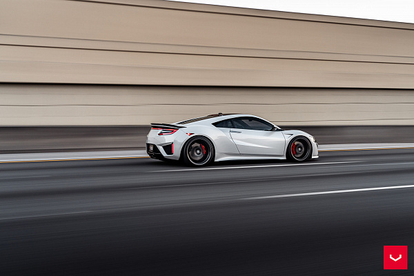 Фото дисков Vossen HF-3 Сатиновый графит на Acura NSX II