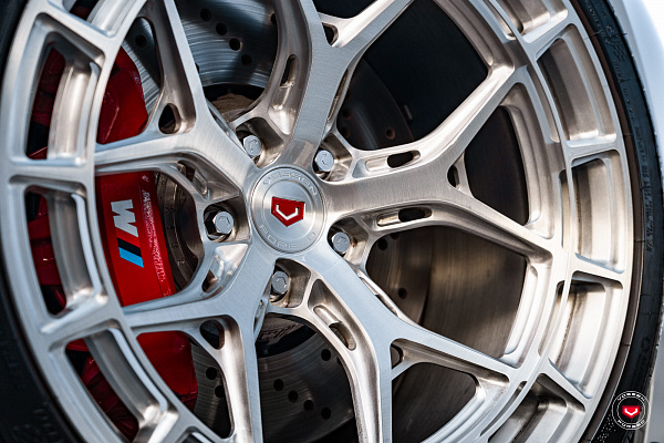 Фото дисков Vossen LC3-01 Глянцевый лак на BMW 2/M2 (G42/G87)