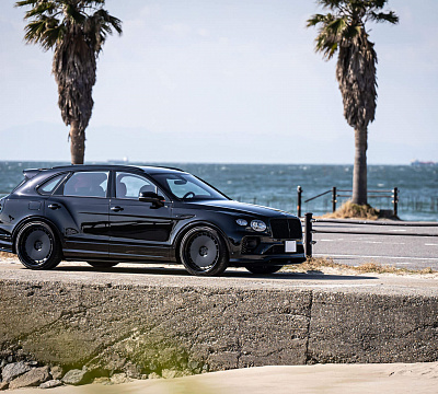 Фото дисков HRE 935 на Bentley Bentayga