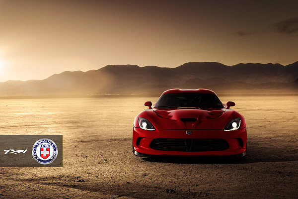 Фото дисков HRE P106 Сатиновый тонированный лак на Dodge Viper