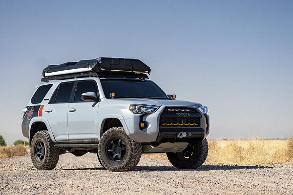 Фото дисков Motegi Racing MR150 TRAILITE Черный сатин на Toyota 4Runner V