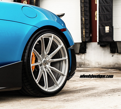 Фото дисков HRE P104SC на McLaren 600
