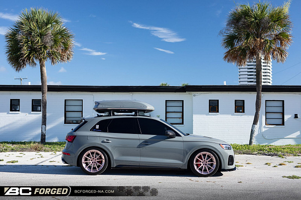 Фото дисков BC Forged HCS04 Другой цвет на Audi Q5 (FY)