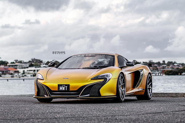 Фото дисков Strasse Wheels SM5R Deep Concave FS Сатиновый тонированный лак на McLaren 650S