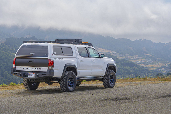 Фото дисков Black Rhino SHOGUN  на Toyota Tacoma III