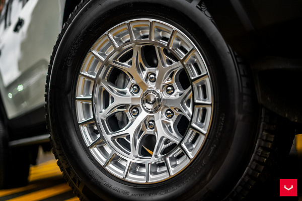 Фото дисков Vossen HFX-1 (6-Lug) Серебро на Toyota Land Cruiser Prado 250