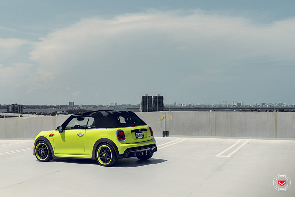 Фото дисков Vossen GEN-02 (3-piece) Черный сатин на MINI Cooper IV