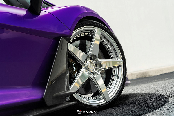 Фото дисков Anrky RS5.2 Полированный лак на Lamborghini Revuelto