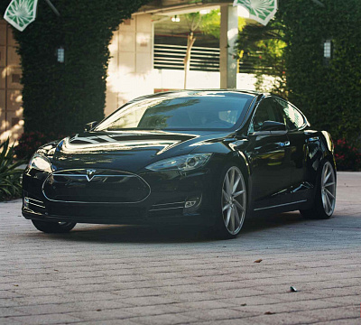 Фото дисков Vossen CVT на Tesla Model S