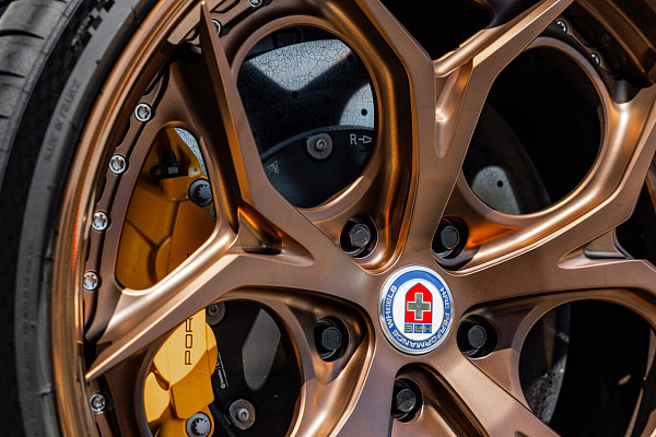 Фото дисков HRE S111SC Сатиновая темная медь на Porsche Taycan I