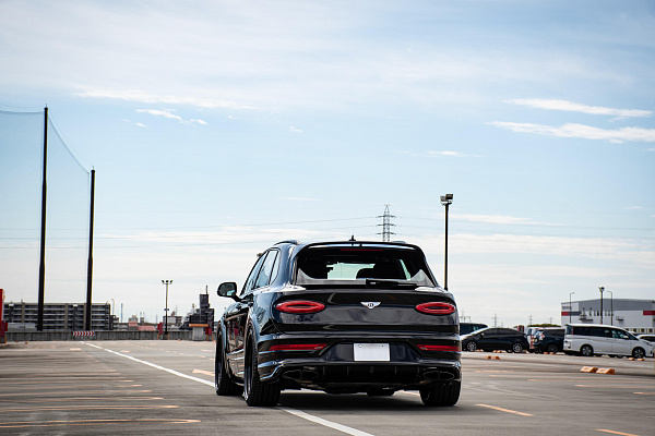 Фото дисков HRE 501 Черный сатин на Bentley Bentayga