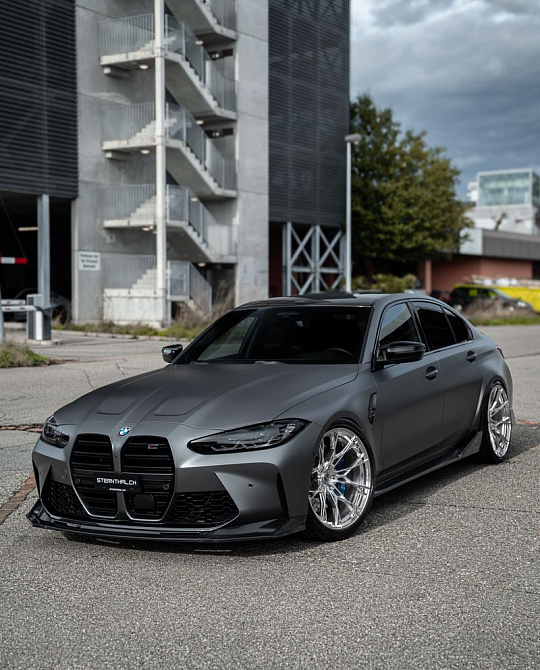 Фото дисков ST9 Полированный лак на BMW 5/M5 (G60/G90)