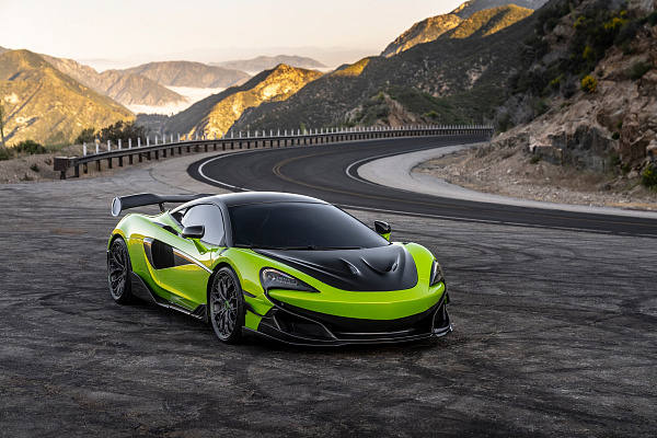 Фото дисков Brixton Forged PF14 R / RS Сатиновый темный лак на McLaren 600