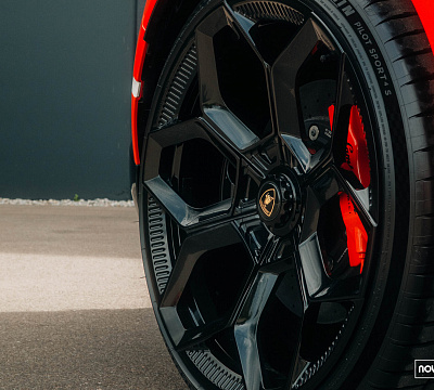 Фото дисков NOVITEC NL5 на Lamborghini Huracan