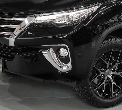 Фото дисков Vossen HF6-4 на Toyota Fortuner II