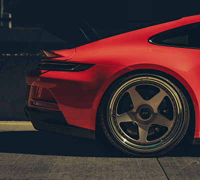 Фото дисков Brixton Forged TR04 на Porsche 911 VIII