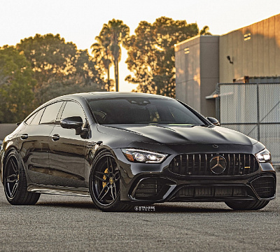 Фото дисков Strasse Wheels SV4 Deep Concave FS на Mercedes-Benz AMG GT I