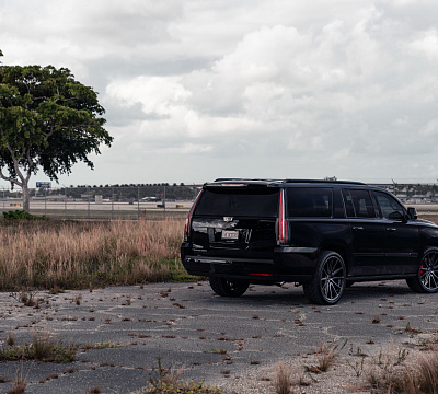 Фото дисков Vossen HF6-1 на Cadillac Escalade IV