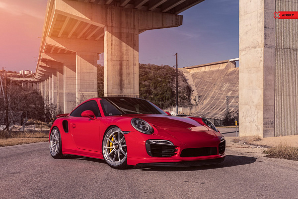 Фото дисков Anrky AN38 Глянцевый лак на Porsche 911 VII