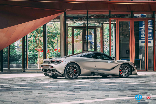 McLaren 720S