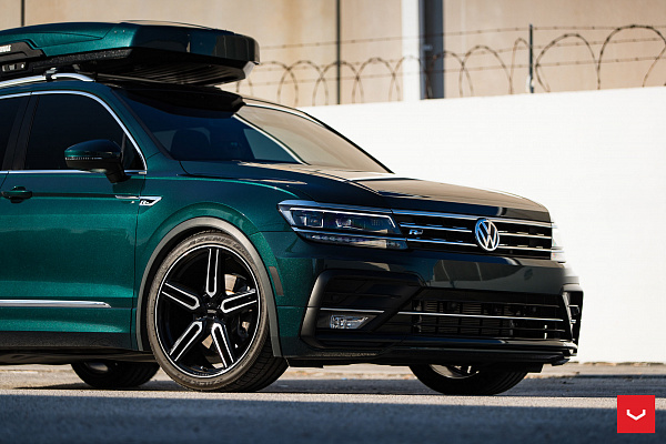 Фото дисков Vossen HF-1 Алмазная проточка на Volkswagen Tiguan II