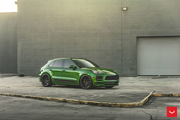 Фото дисков Vossen HF-4T Черный сатин на Porsche Macan I