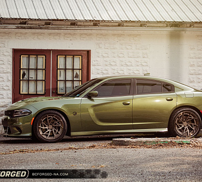 Фото дисков BC Forged HCA222 на Dodge Charger VII