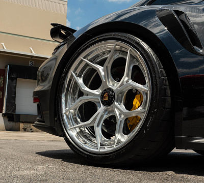 Фото дисков HRE S111SC на Porsche 911 VIII