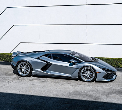 Фото дисков Anrky XR-301 на Lamborghini Revuelto