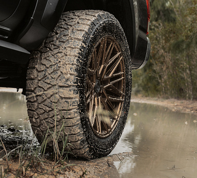 Фото дисков Vossen HF6-5 на Toyota Tacoma III
