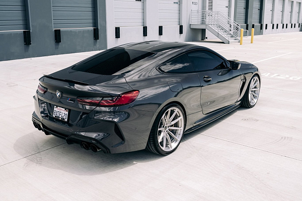 Фото дисков Brixton Forged R11-R Глянцевый лак на BMW 8/M8